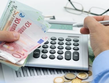 Τι προβλέπει η νέα ρύθμιση οφειλών με 120 δόσεις- Αφορά 958.000 μη μισθωτούς με οφειλές στα ασφαλιστικά ταμεία